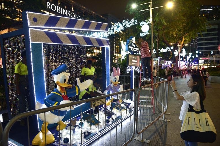 ST 20181111 BADISNEY11DY2A 4403665